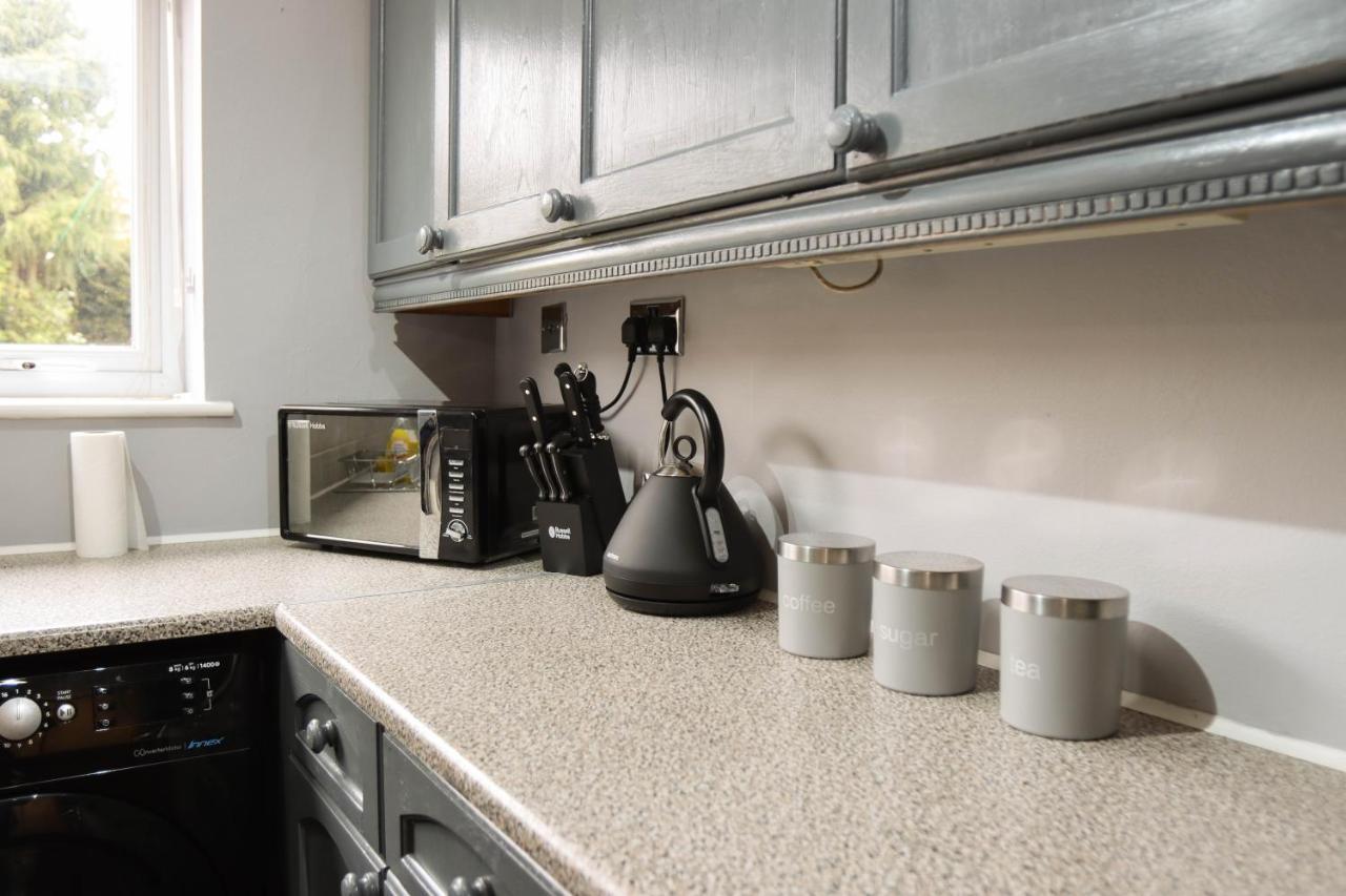 The Grey Haven Birmingham Villa ภายนอก รูปภาพ